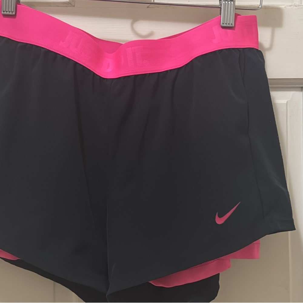 Nike Women's Black and Pink Athletic Shorts